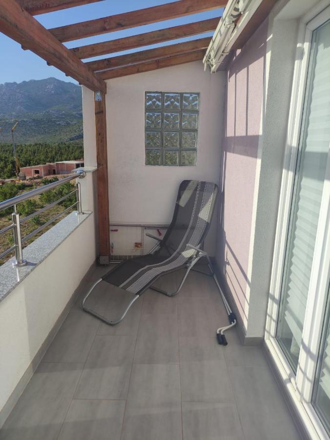 Apartmani Ima Рованьска Экстерьер фото